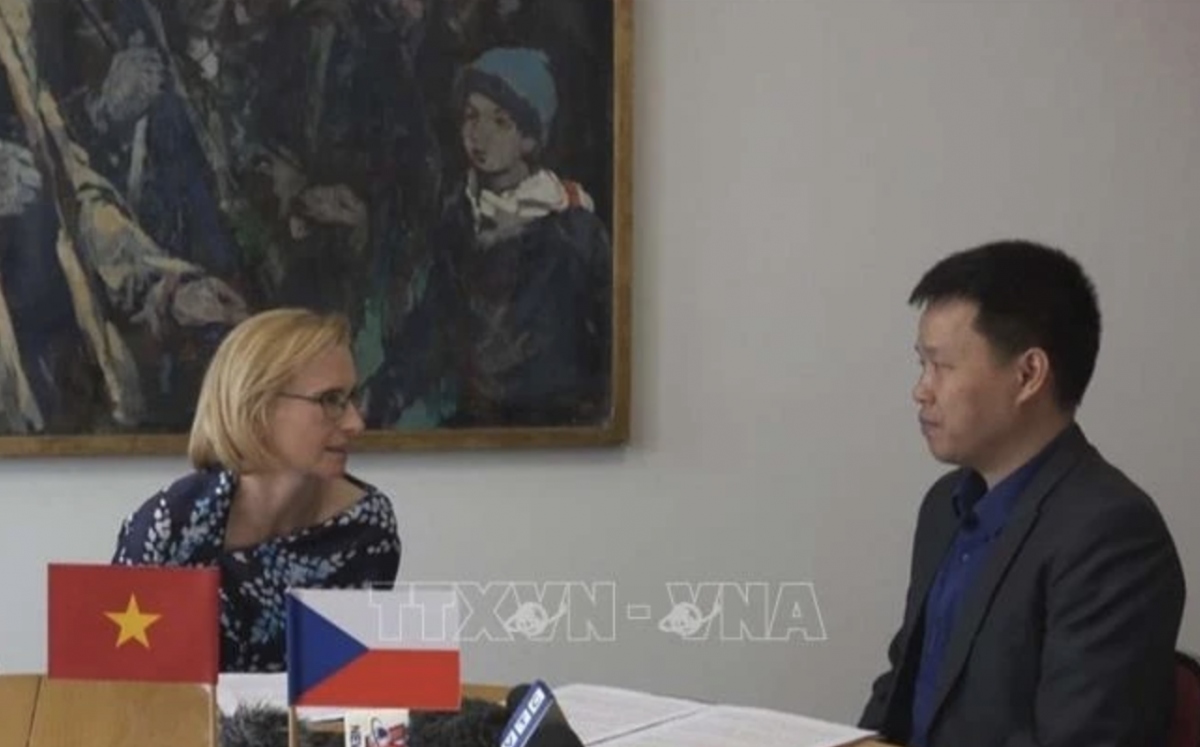 Vietnamese, Czech communist parties eye to strengthen relations